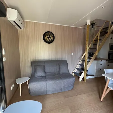 Studio En Bois Dans Un Ecrin De Verdure *